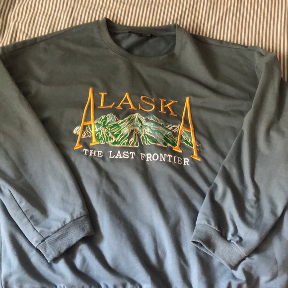 Alaska pullover - Picture 3 of 3